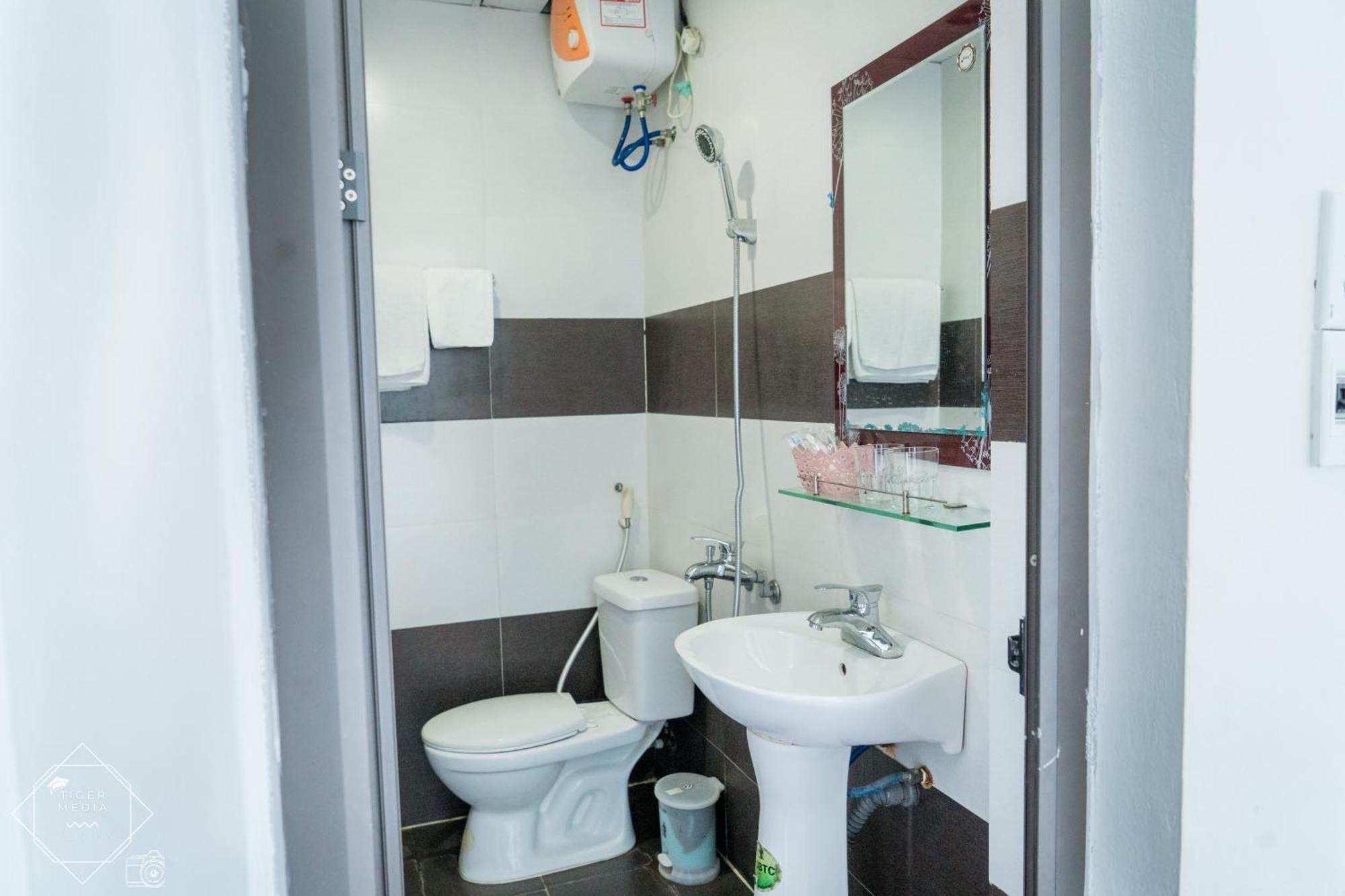 Brother Friendly - Gia Cat Long Hotel Dong Khe Sau 外观 照片